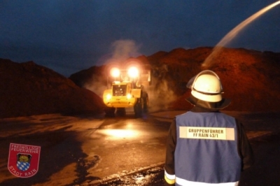 Brand Rindenmulchhaufen