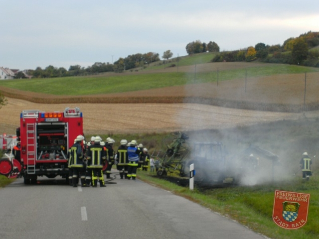 Einsatz Nr. 78/2012: Traktor geht in Flammen auf